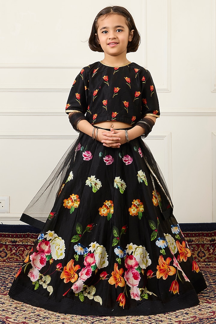 Black Handwoven Chanderi Floral Digital Printed Lehenga Set For Girls by Mamma Plz at Pernia's Pop Up Shop