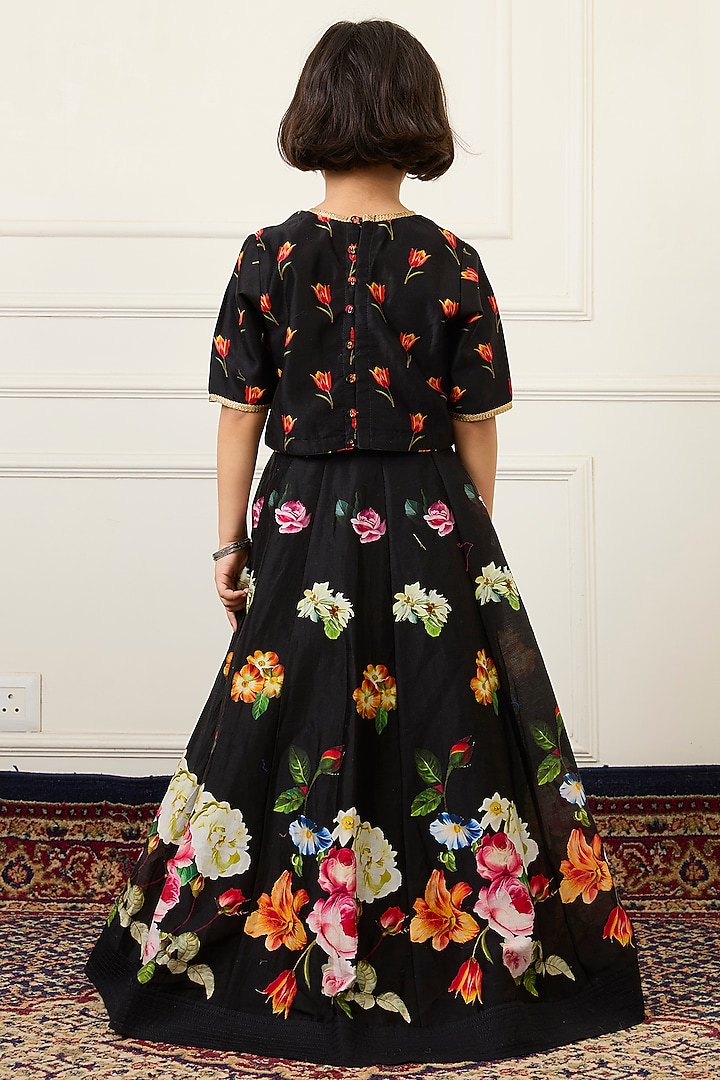 Black Handwoven Chanderi Floral Digital Printed Lehenga Set For Girls by Mamma Plz at Pernia's Pop Up Shop