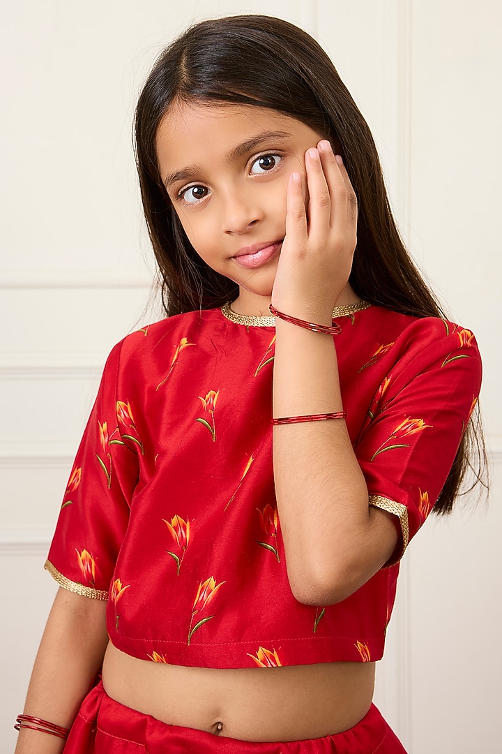 Red Handwoven Chanderi Floral Digital Printed Lehenga Set For Girls by Mamma Plz at Pernia's Pop Up Shop
