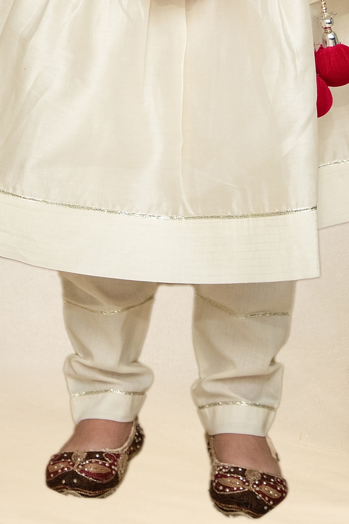 Ivory Handwoven Chanderi Embroidered Anarkali Set For Girls by Mamma Plz at Pernia's Pop Up Shop