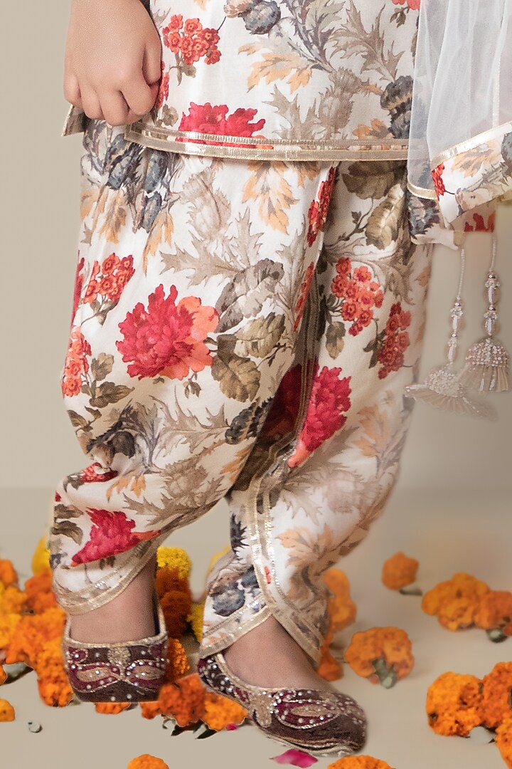 Ivory Handwoven Chanderi Floral Dhoti Set For Girls by Mamma Plz at Pernia's Pop Up Shop