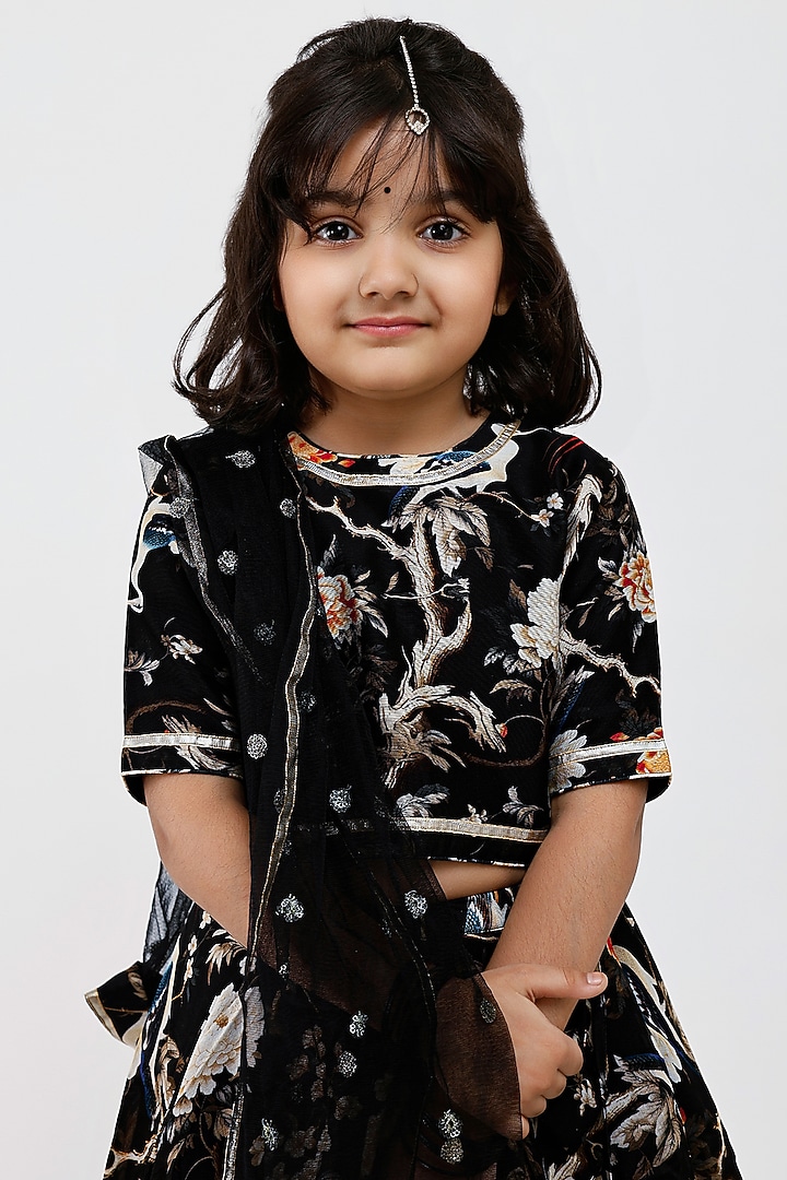 Black Handwoven Chanderi Floral Printed Lehenga Set For Girls by Mamma Plz at Pernia's Pop Up Shop