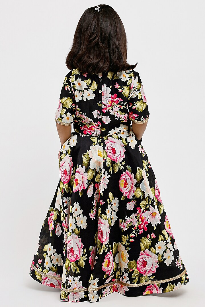 Black Handwoven Chanderi Floral Printed Lehenga Set For Girls by Mamma Plz at Pernia's Pop Up Shop