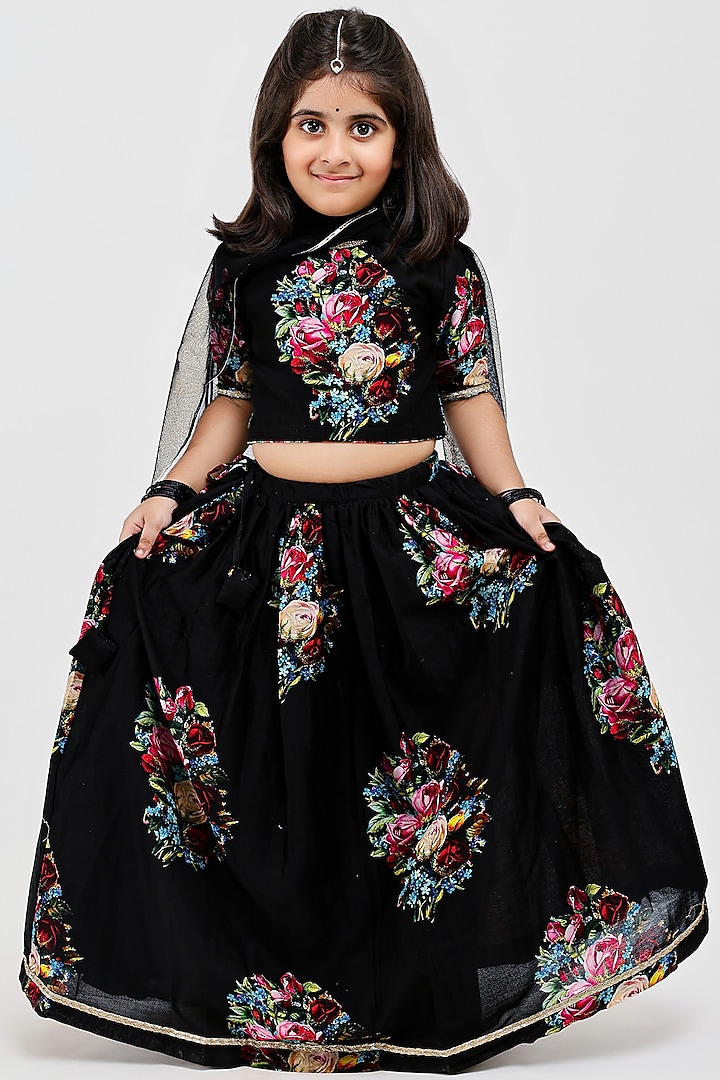 Black Handwoven Chanderi Floral Printed Lehenga Set For Girls by Mamma Plz at Pernia's Pop Up Shop