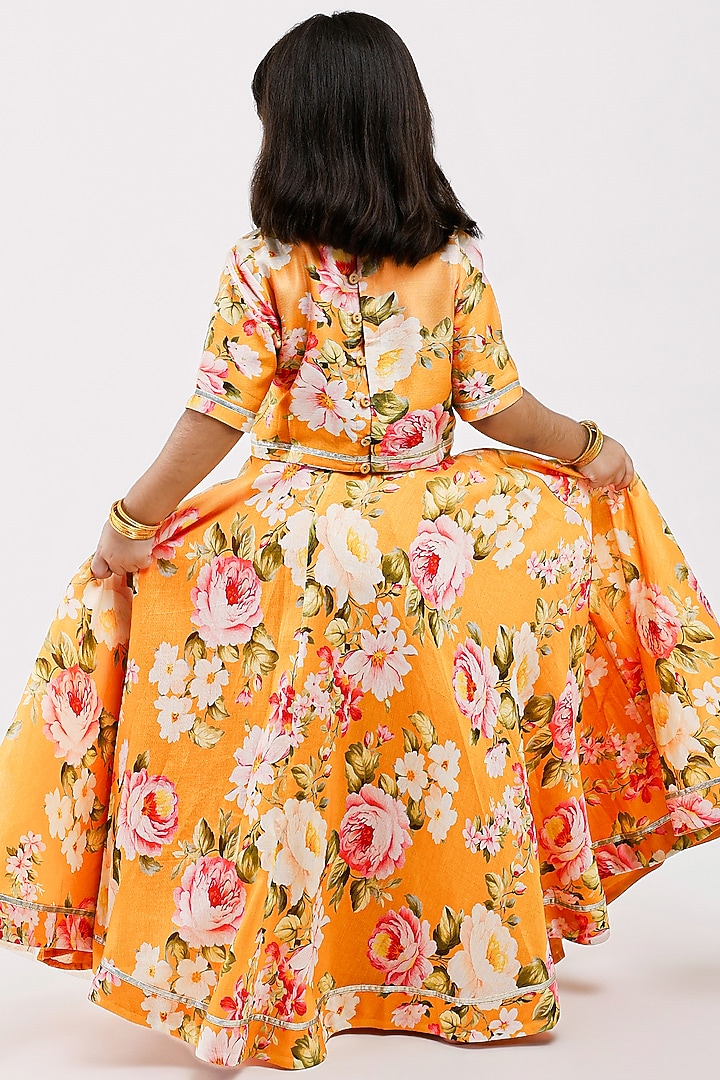 Yellow Handwoven Chanderi Floral Printed Lehenga Set For Girls by Mamma Plz at Pernia's Pop Up Shop