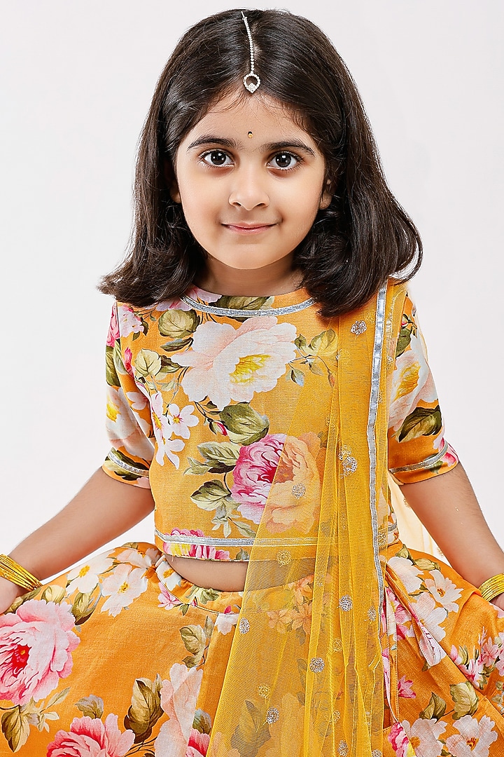 Yellow Handwoven Chanderi Floral Printed Lehenga Set For Girls by Mamma Plz at Pernia's Pop Up Shop
