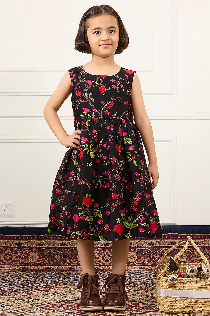 Black Handwoven Chanderi Digital Floral Printed Dress For Girls by Mamma Plz at Pernia's Pop Up Shop