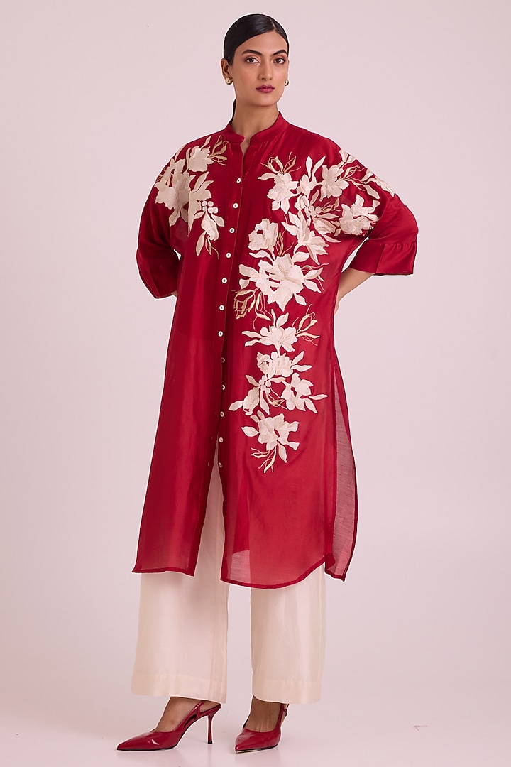 Red Chanderi Silk Floral Embroidered Tunic Set by MADDER MUCH at Pernia's Pop Up Shop