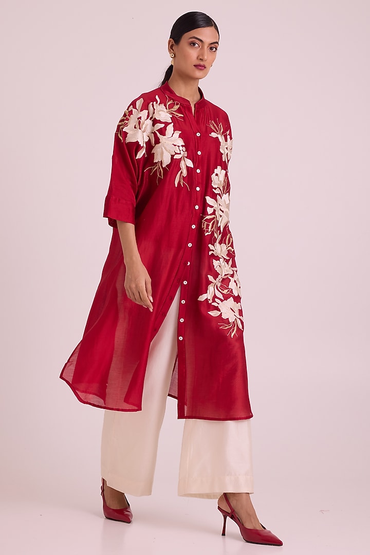 Red Chanderi Silk Floral Embroidered Tunic Set by MADDER MUCH at Pernia's Pop Up Shop