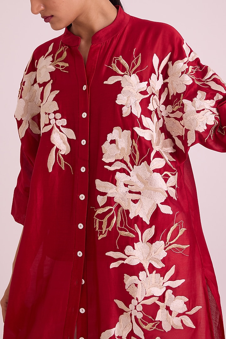 Red Chanderi Silk Floral Embroidered Tunic Set by MADDER MUCH at Pernia's Pop Up Shop