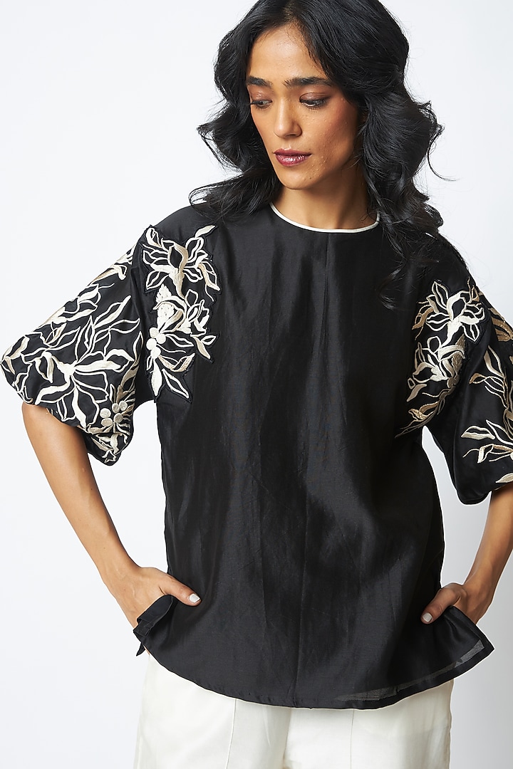 Black & Ivory Chanderi Silk Embroidered Co-Ord Set by MADDER MUCH at Pernia's Pop Up Shop
