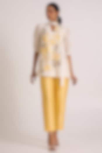 Ivory & Yellow Handloom Chanderi Silk Co-Ord Set by MADDER MUCH at Pernia's Pop Up Shop