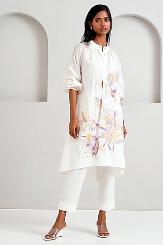 White Handloom Cotton Hand Embroidered Tunic Set by MADDER MUCH