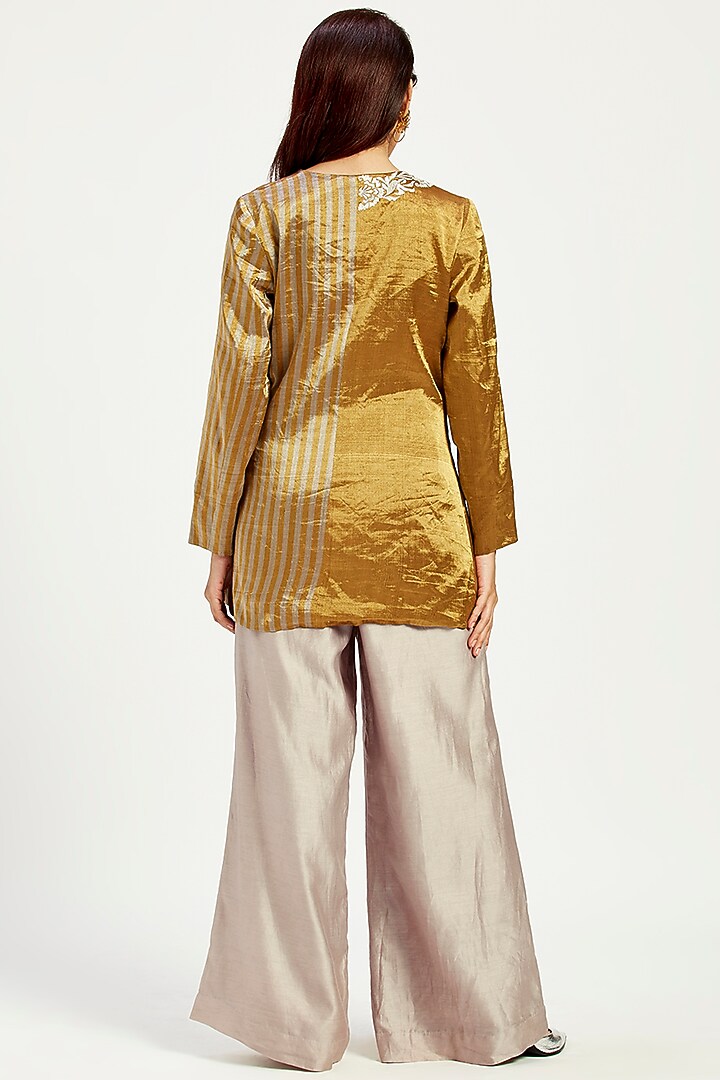 Ocher Handloom Chanderi Tissue Zari & Chanderi Silk Bow Blazer Set by MADDER MUCH at Pernia's Pop Up Shop
