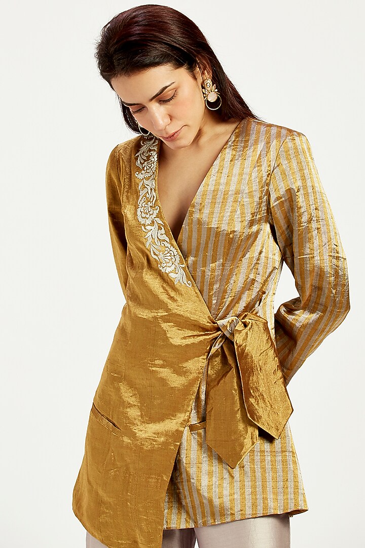 Ocher Handloom Chanderi Tissue Zari & Chanderi Silk Bow Blazer Set by MADDER MUCH at Pernia's Pop Up Shop