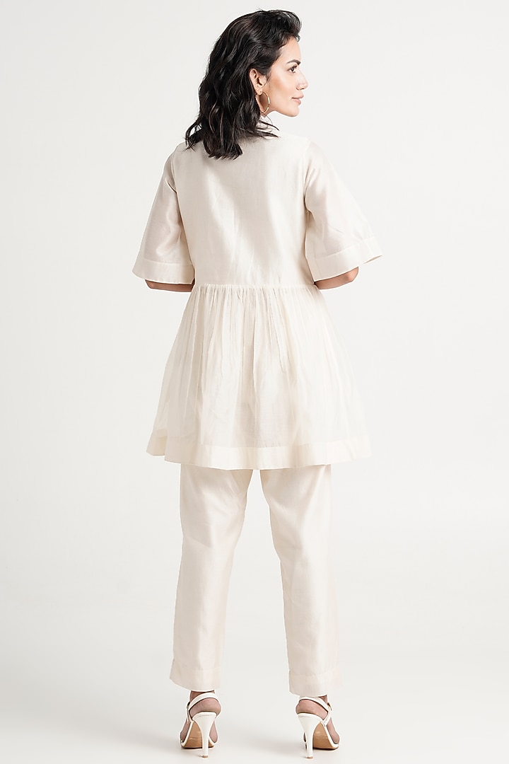 White Handloom Chanderi Silk Embroidered Tunic Set by MADDER MUCH at Pernia's Pop Up Shop