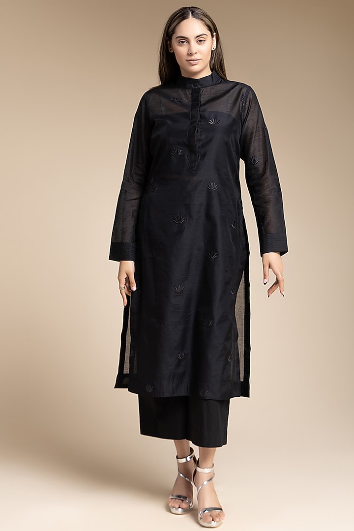 Black Modal Chanderi Embroidered Tunic Set by House of MANAA at Pernia's Pop Up Shop