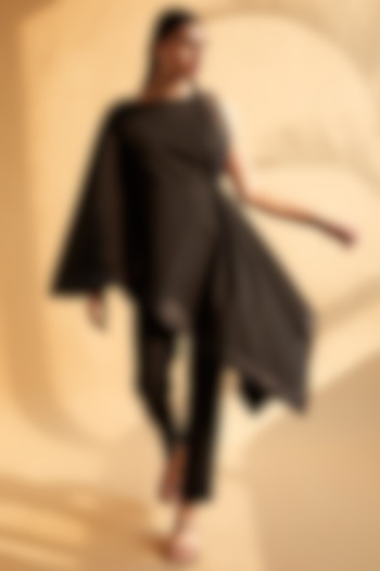 Black Cotton Tunic Set by House of MANAA at Pernia's Pop Up Shop