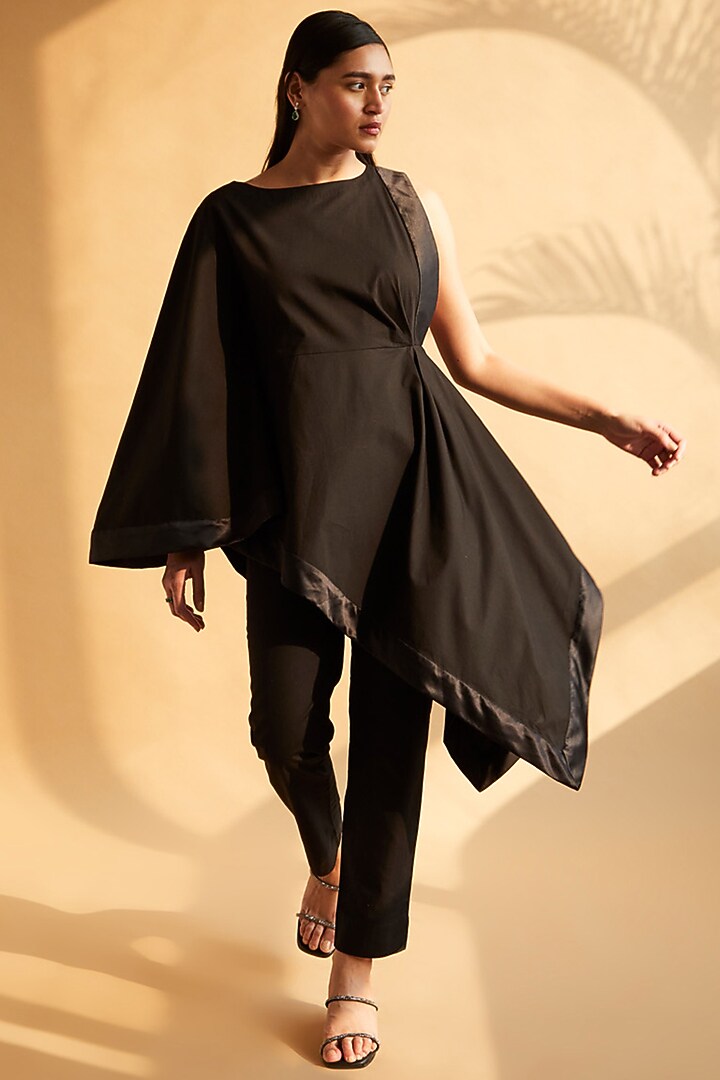 Black Cotton Tunic Set by House of MANAA at Pernia's Pop Up Shop
