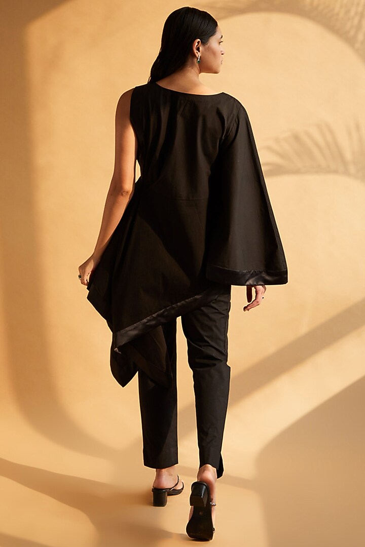 Black Cotton Tunic Set by House of MANAA at Pernia's Pop Up Shop