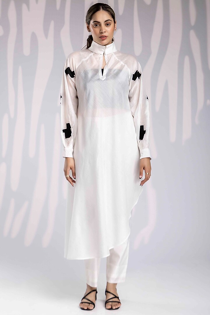White Chanderi Silk Tunic Set by House of MANAA at Pernia's Pop Up Shop
