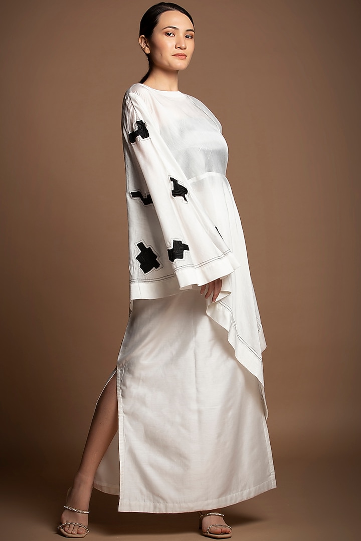 White Chanderi Silk Skirt Set by House of MANAA at Pernia's Pop Up Shop