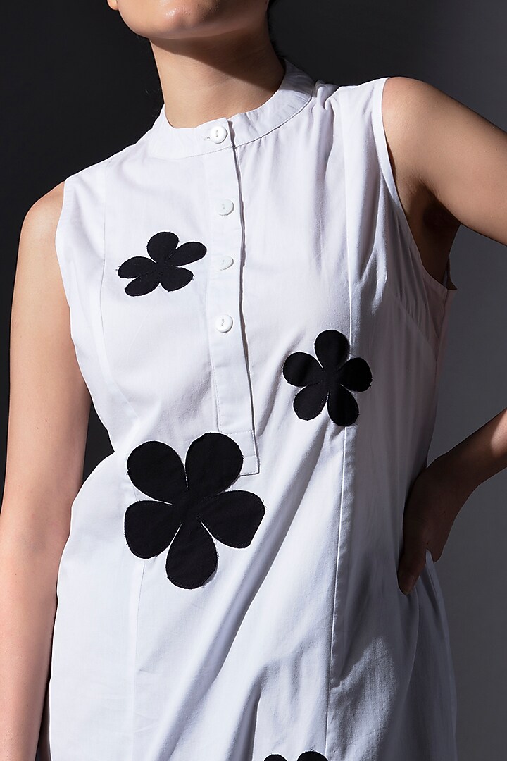 White Pure Cotton Tunic Set by House of MANAA at Pernia's Pop Up Shop