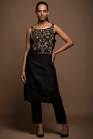 Black Viscose Silk Hand Embroidered Tunic Set by House of MANAA