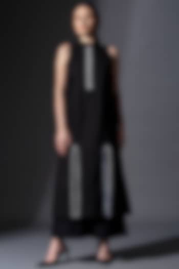 Black Pure Cotton Tunic Set by House of MANAA at Pernia's Pop Up Shop