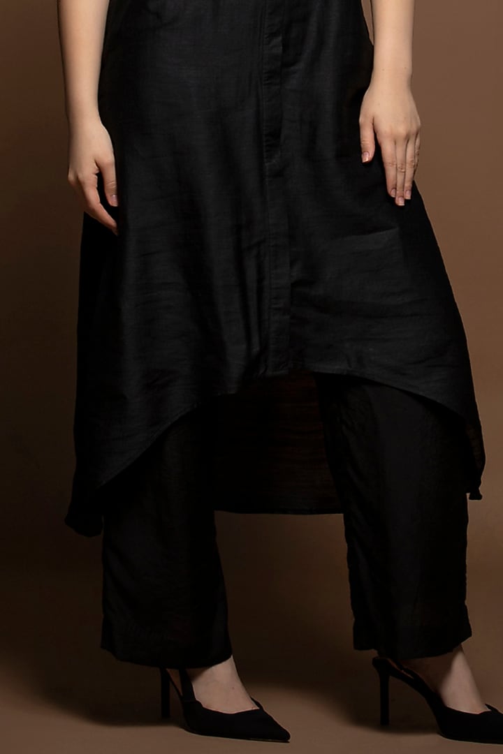 Black Viscose Silk Sequins Embroidered Tunic Set by House of MANAA at Pernia's Pop Up Shop