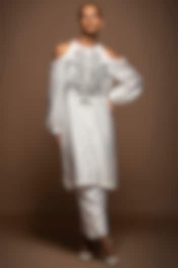 White Chanderi Silk Zardosi Embroidered Tunic Set by House of MANAA at Pernia's Pop Up Shop