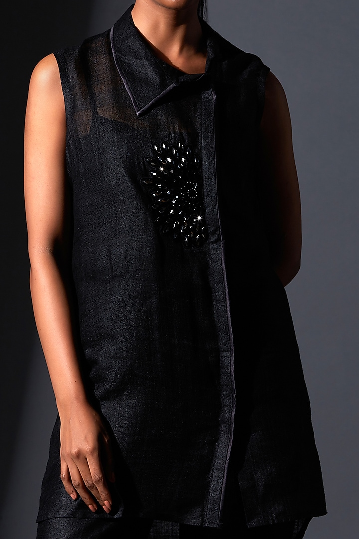 Black Viscose Silk Hand Embroidered Tunic Set by House of MANAA at Pernia's Pop Up Shop