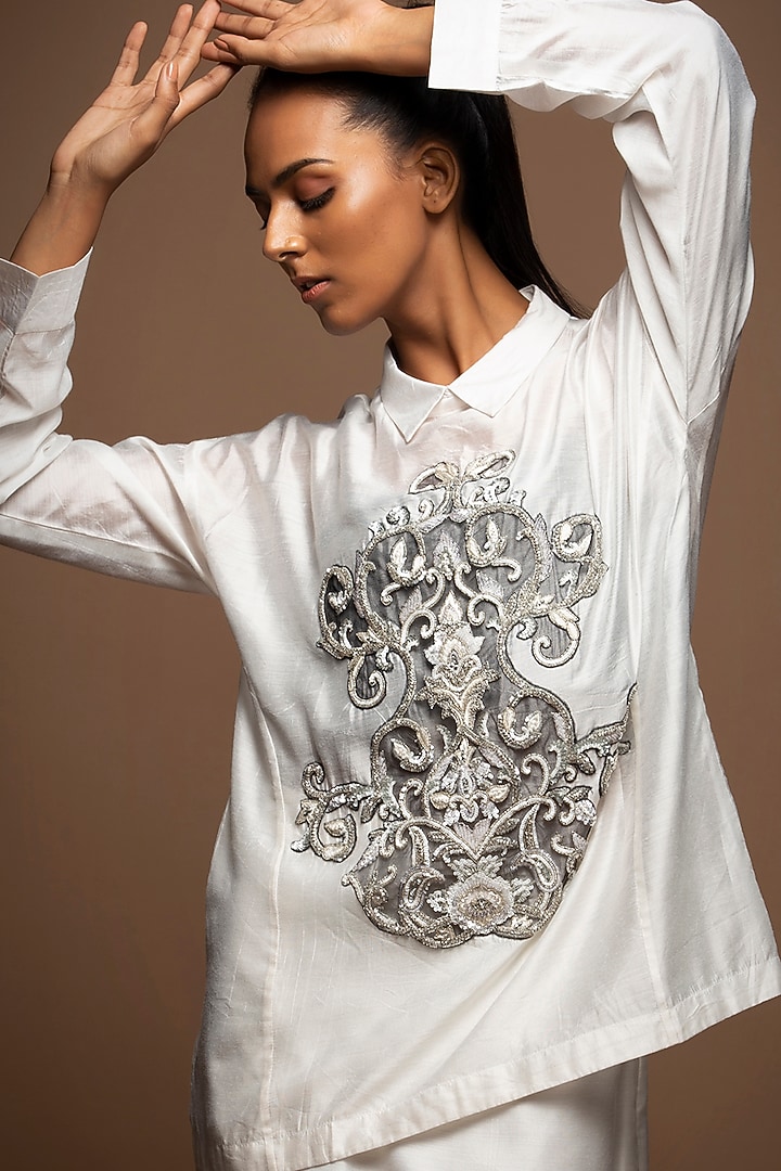 White Silk Chanderi Zardosi Embroidered Skirt Set by House of MANAA at Pernia's Pop Up Shop