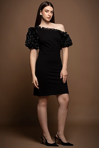 Black Roma One Shoulder Knee-Length Dress by House of MANAA