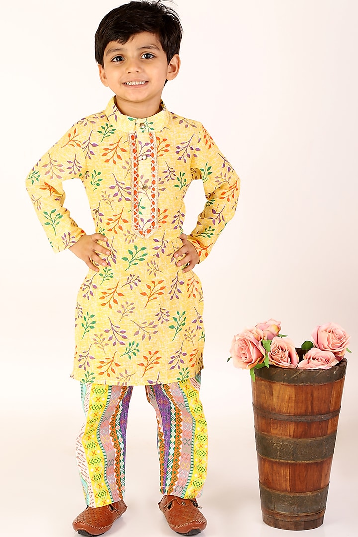 Yellow Cotton Printed Kurta Set For Boys by M'andy