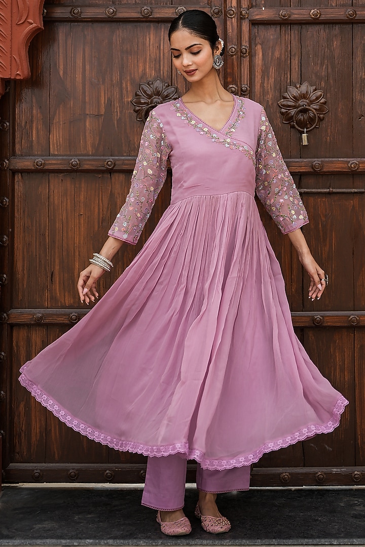 Lilac Chiffon Embroidered Anarkali Set by Mangalmay By Aastha at Pernia's Pop Up Shop