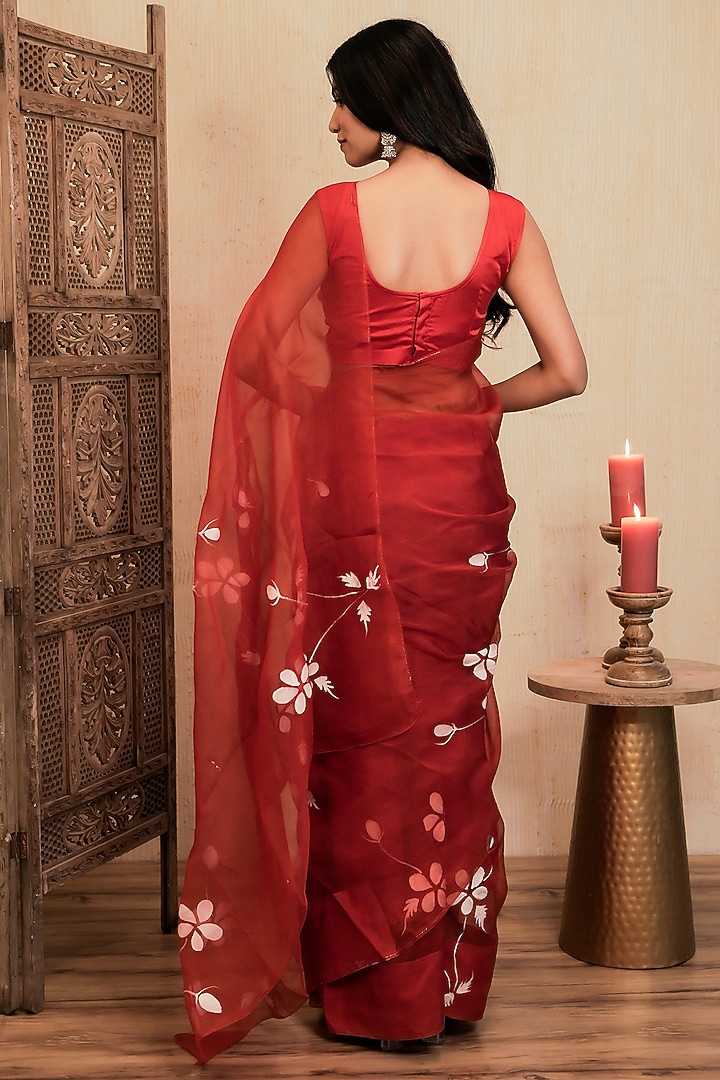 Red Pure Organza Floral Hand-Painted Festive Saree Set by Mangalmay By Aastha at Pernia's Pop Up Shop