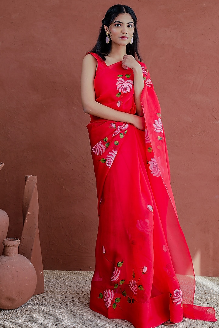 Red Organza Floral Hand-Painted Saree Set by Mangalmay By Aastha