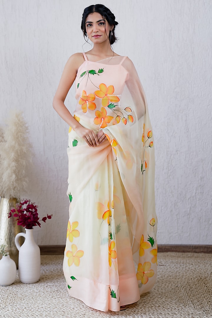 Yellow & Peach Organza Floral Hand-Painted Ombre Saree Set by Mangalmay By Aastha
