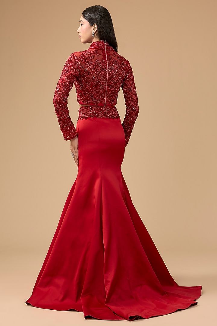Red Duchess Satin & Tulle Trumpet Draped Skirt Set by Mansi Malhotra at Pernia's Pop Up Shop