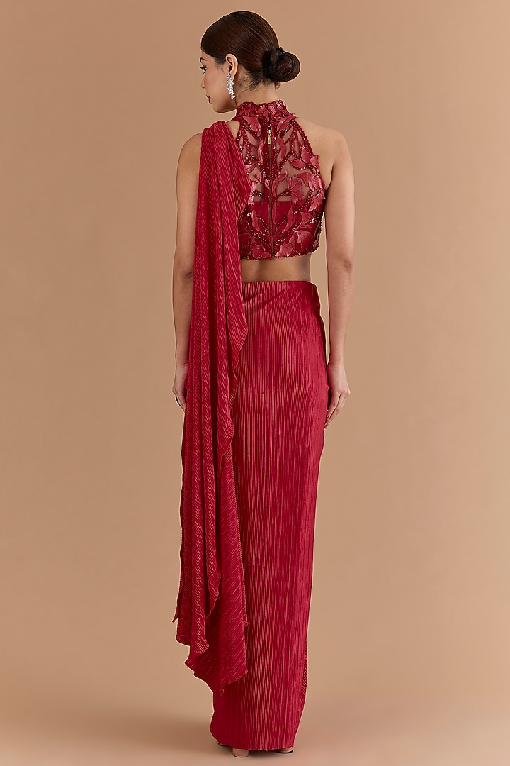Red Crepe & Net Concept Wedding Saree Set by Mansi Malhotra at Pernia's Pop Up Shop