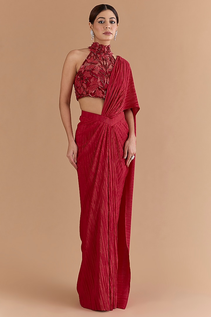 Red Crepe & Net Concept Wedding Saree Set by Mansi Malhotra at Pernia's Pop Up Shop