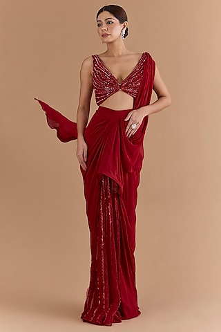 Red Georgette & Net Concept Saree Set by Mansi Malhotra