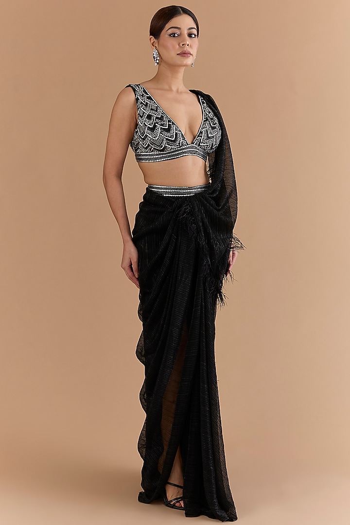 Black Tulle & Net Concept Wedding Saree Set by Mansi Malhotra at Pernia's Pop Up Shop