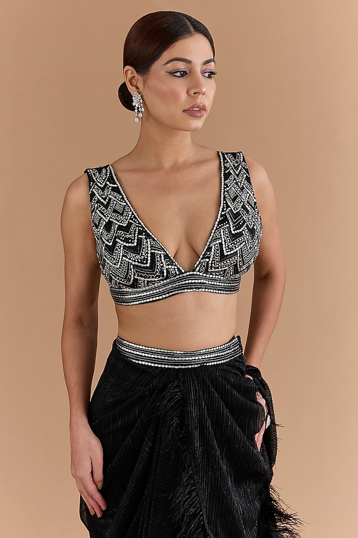 Black Tulle & Net Concept Wedding Saree Set by Mansi Malhotra at Pernia's Pop Up Shop