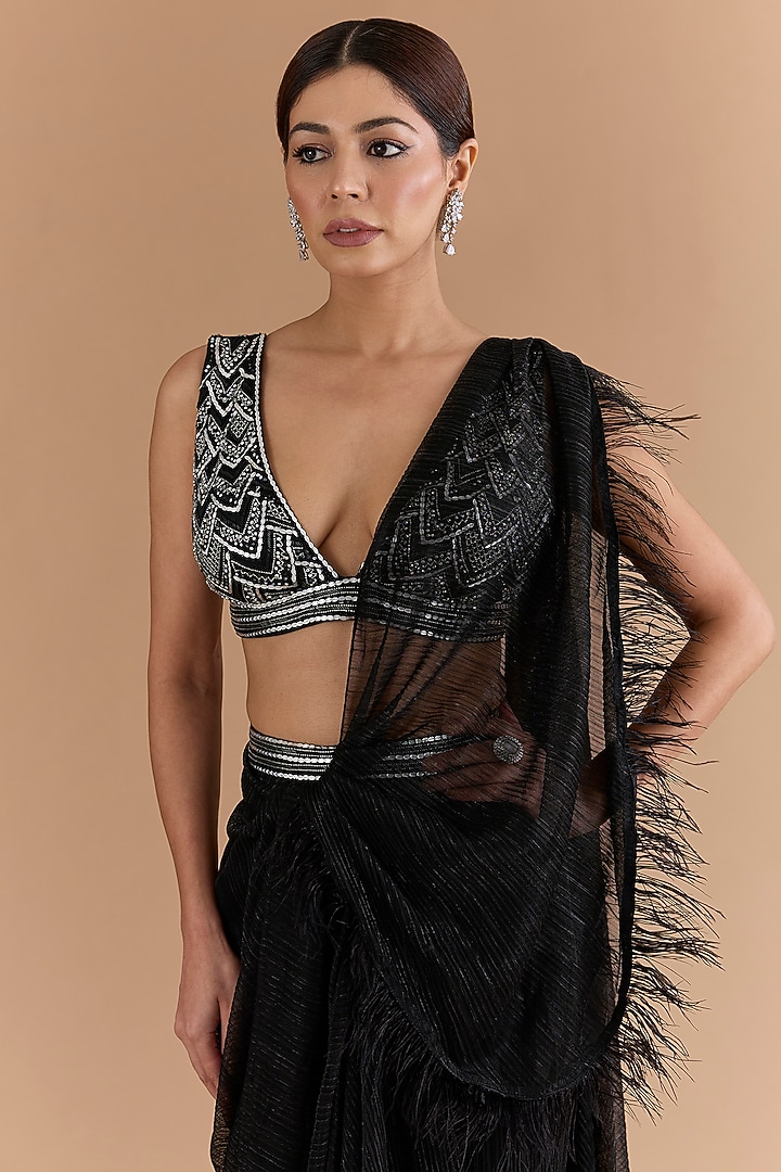 Black Tulle & Net Concept Wedding Saree Set by Mansi Malhotra at Pernia's Pop Up Shop
