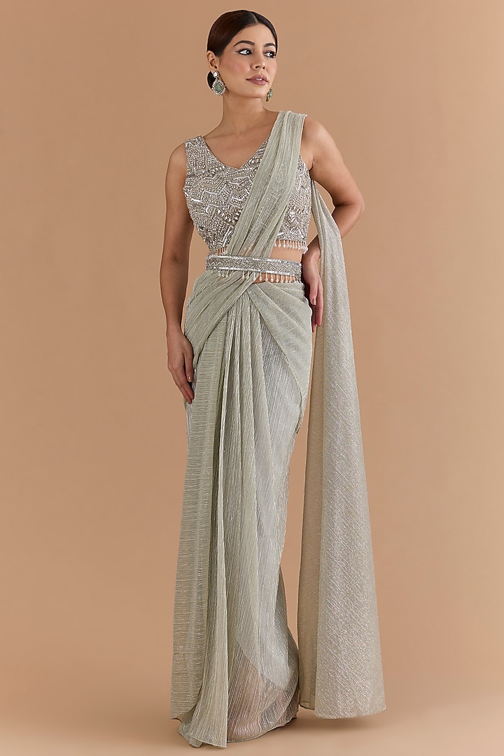 Silver Tulle & Net Draped Wedding Saree Set by Mansi Malhotra at Pernia's Pop Up Shop