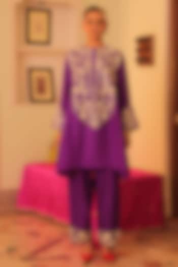 Purple Silk Marodi Embroidered Kurta Set by MANTHAN at Pernia's Pop Up Shop