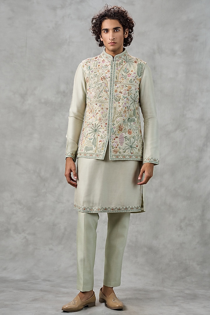 Green Art Silk Thread Embroidered Bundi Jacket Set by Twamev at Pernia's Pop Up Shop