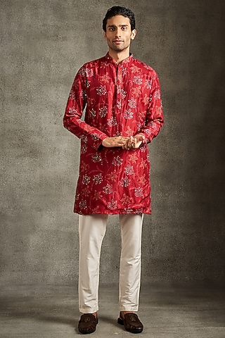 Red Blended Viscose Printed & Sequins Work Kurta Set by Twamev